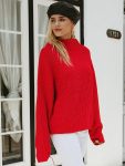 Damski czerwony sweter z półgolfem